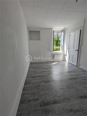 maison de village à la vente -   03170  MONTVICQ, surface 75 m2 vente maison de village - UBI467613356